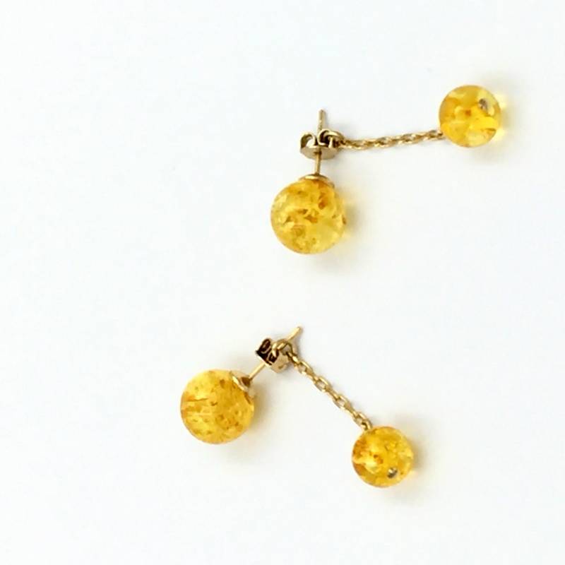 Bernstein Ohrstecker, Goldene Ohrringe Mit Bernsteinperlen, Reizende Ohrstecker Aus in Goldgelb, Ohrschmuck von AmberRichCollection