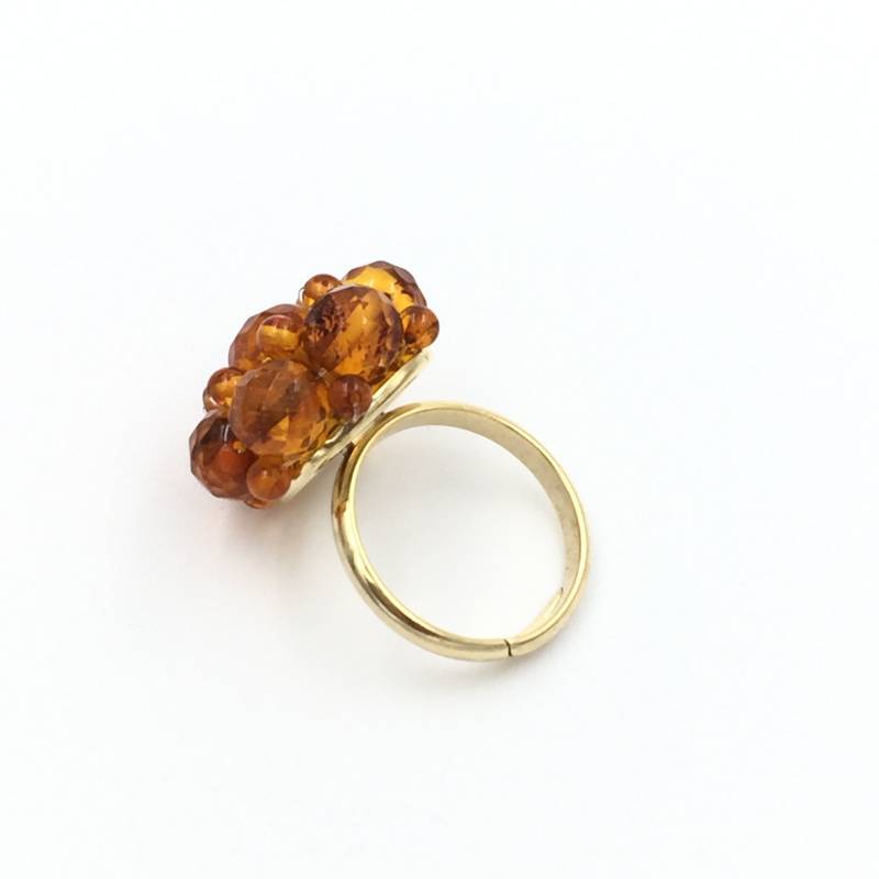 Bernstein Ring, Edler Statement-Ring Mit Bernsteinperlen, Goldenes Bernsteinschmuck, Glanzvoller Schmuckstück Aus Bernstein Ring, Edler Statement-Ring Mit Bernsteinperlen, Goldenes Bernsteinschmuck, Glanzvoller Schmuckstück Aus von AmberRichCollection