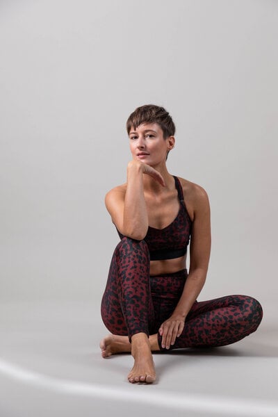 Ambiletics Yoga Leggings – SUNSET GLOW LEOPARD von Ambiletics