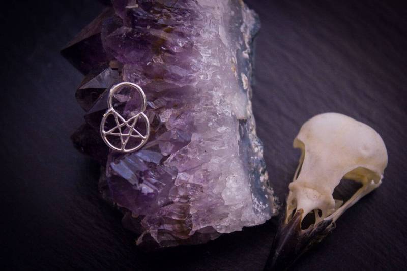 Pentagramm Septum Ring Anlauffrei & Hypoallergen von AmbreNoire