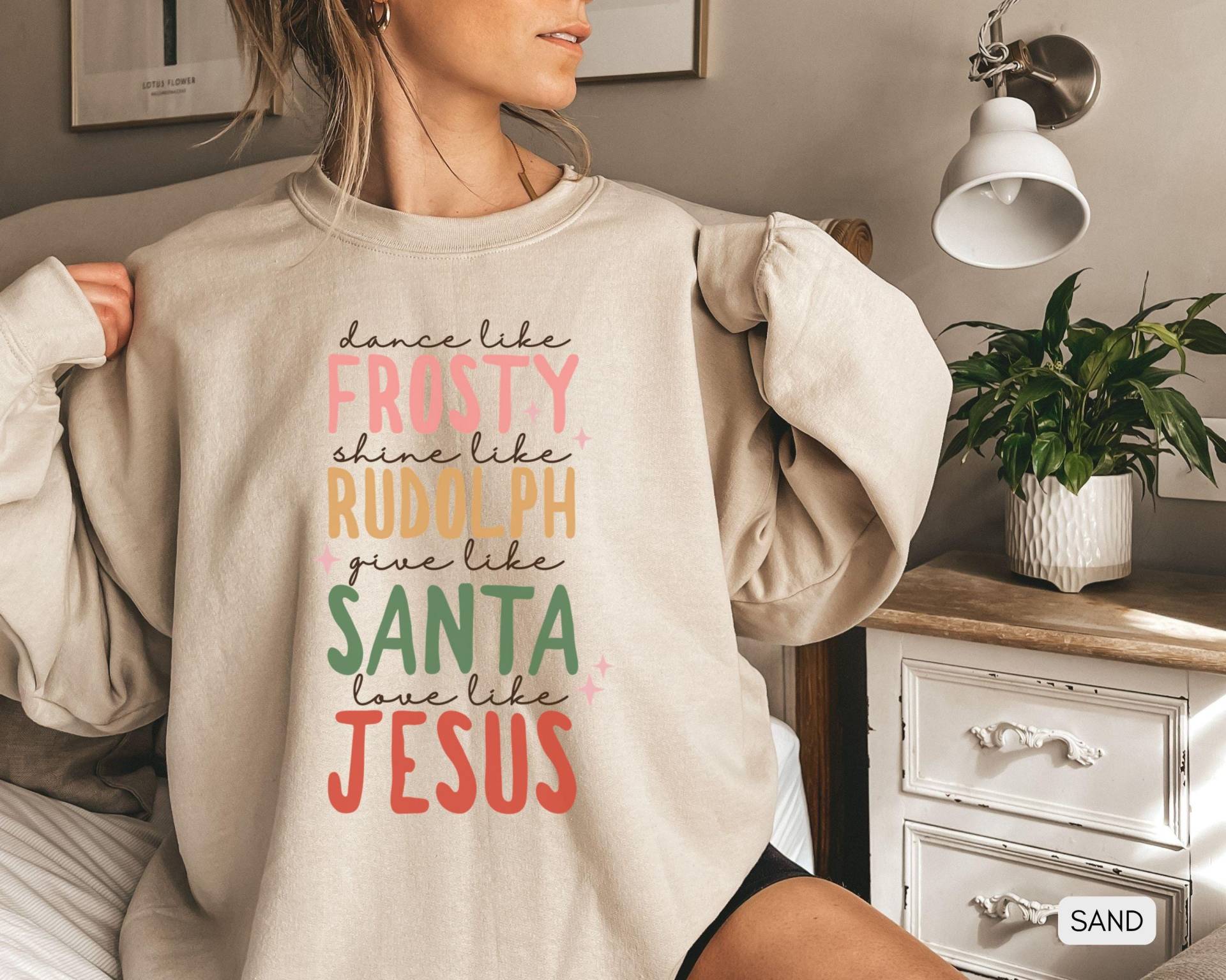 Religiöses Weihnachten Sweatshirt, Geben Wie Santa Liebe Jesus, Christlicher Weihnachtspullover, Christliches Jesus Krippe Sweatshirt von AmeCollectiveStudio
