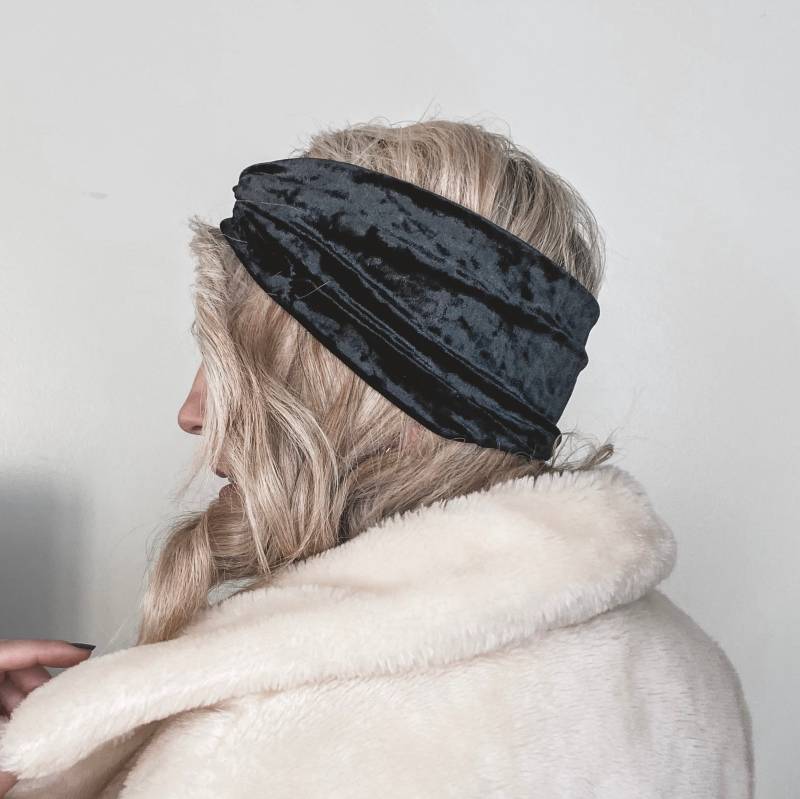 Samt Crush Twist Knoten Stirnband - Schwarz Samt Crush Twist Knoten Stirnband - Schwarz von AmeliaRoseTheLabel