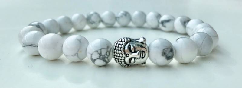 Howlith Beruhigender Kristall Heilstein Armband Amelie Hope Crystals Power Perle Howlith Beruhigender Kristall Heilstein Armband Amelie Hope Crystals Power Perle von AmelieHopeCrystals