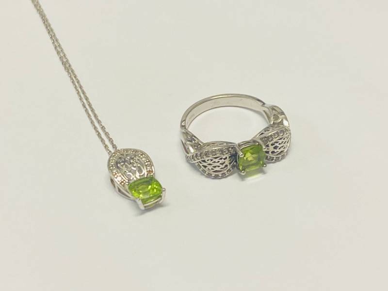 sterling Silber Princess Cut Peridot Und Zirkonia Halskette Ring Set Unterschrieben Bbj von AmericanJewelry224