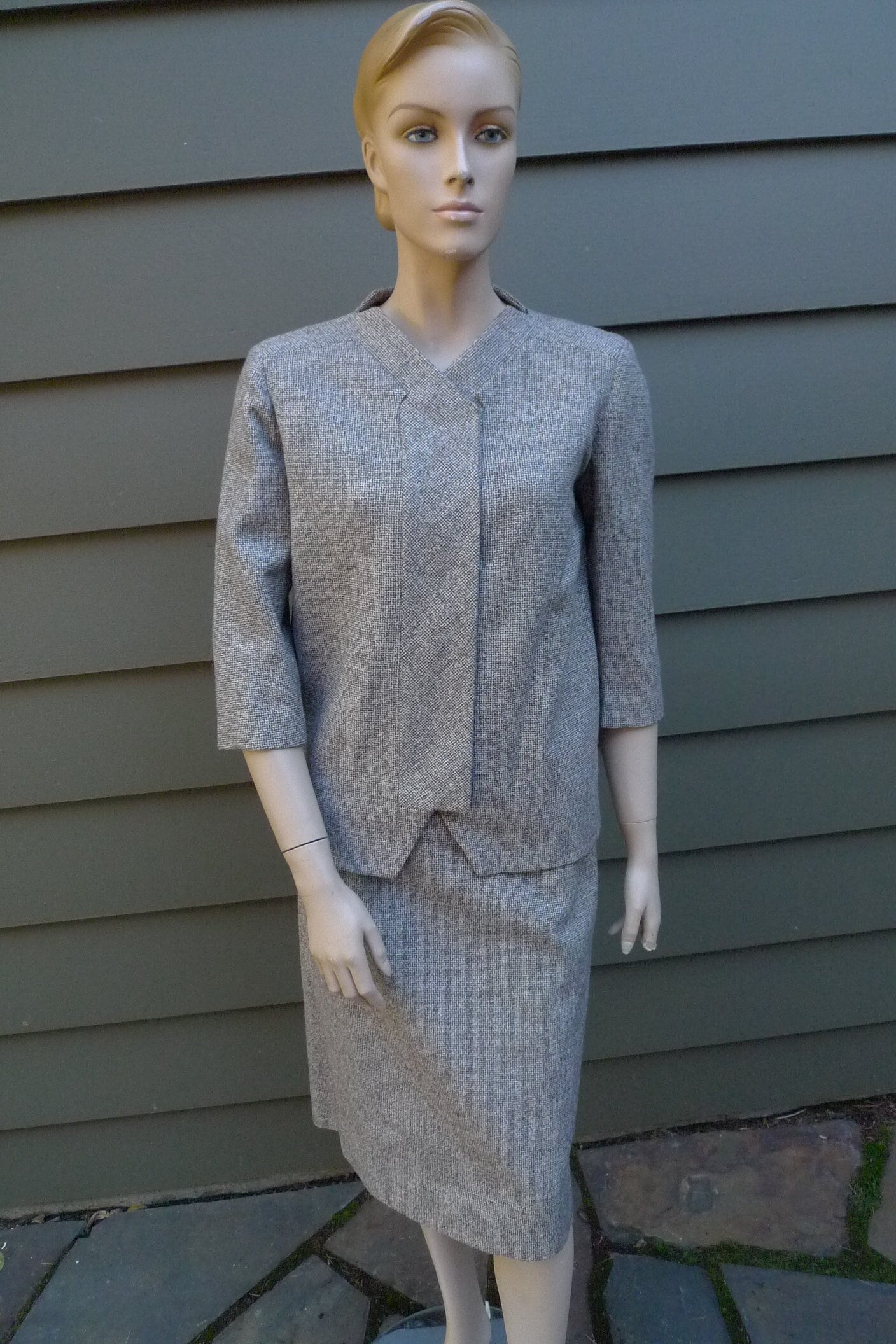 Büste Bis 1960 High End Schwerer Wollanzug Mit Luxuriösem Gold Rayon Liner von AmericanVintagePDX