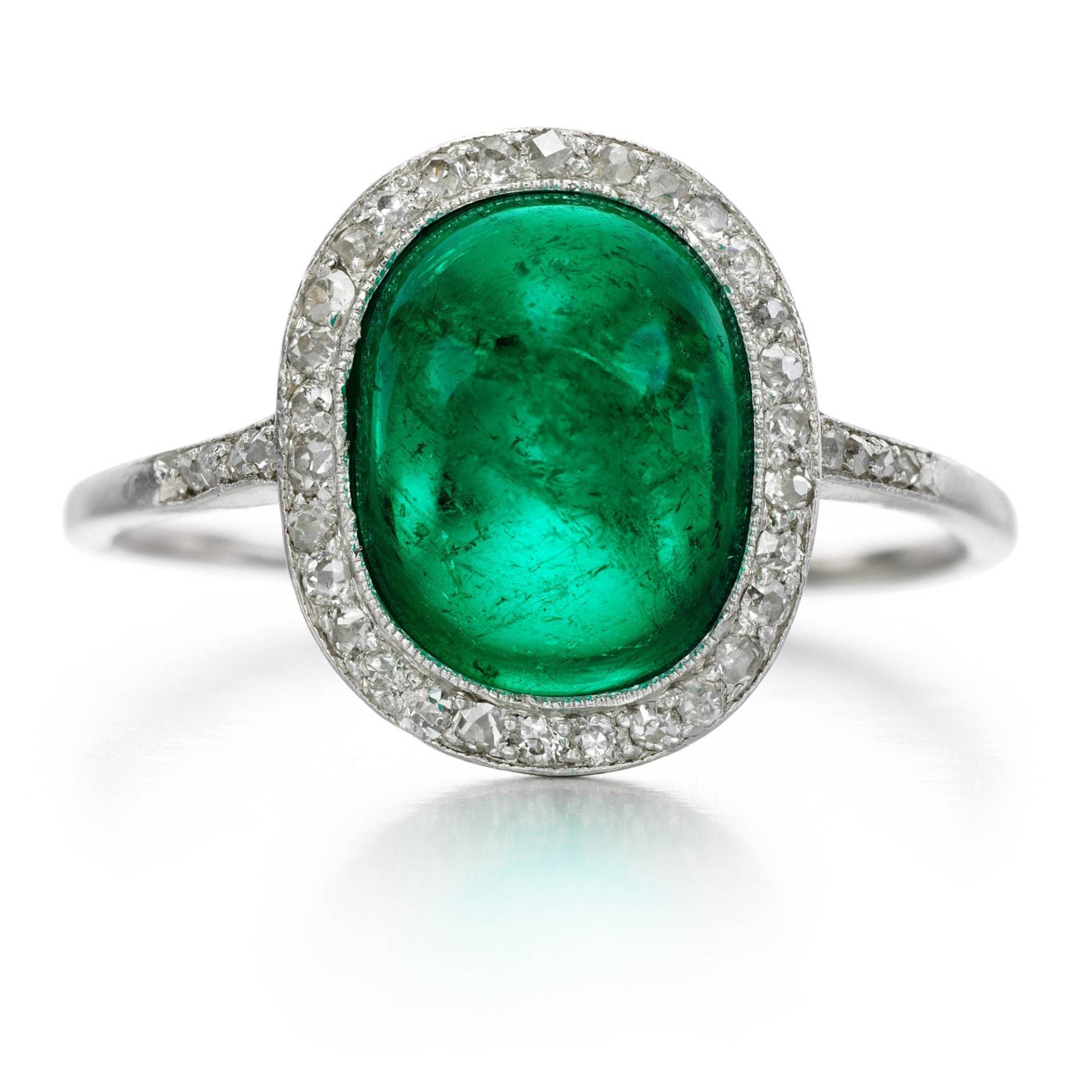 Oval Cabochon Smaragd Statement Ring Art Deco Natur Verlobungsring Halo Diamant Ehering Für Sie Antike Versprechen von Amerishine
