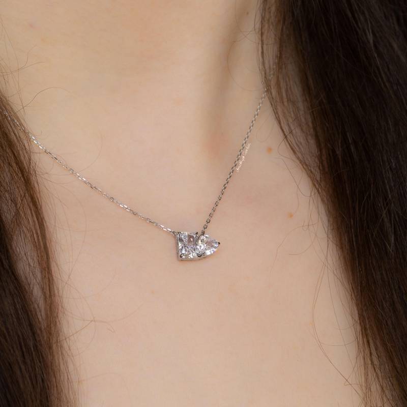 Halskette Silber Weiß Sterling Weißer Stein Zierliche Silber Herz Weiß Geschenk Freundin von AmethystGardenShop