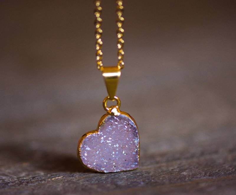 Druzy Anhänger Halskette, Kleine Halskette, Stein Halskette, Druzy Schmuck, Druzy Halskette, Drusy, Drusy Halskette, Gold Druse, Druzy, Herz von AmeyaaJewelry