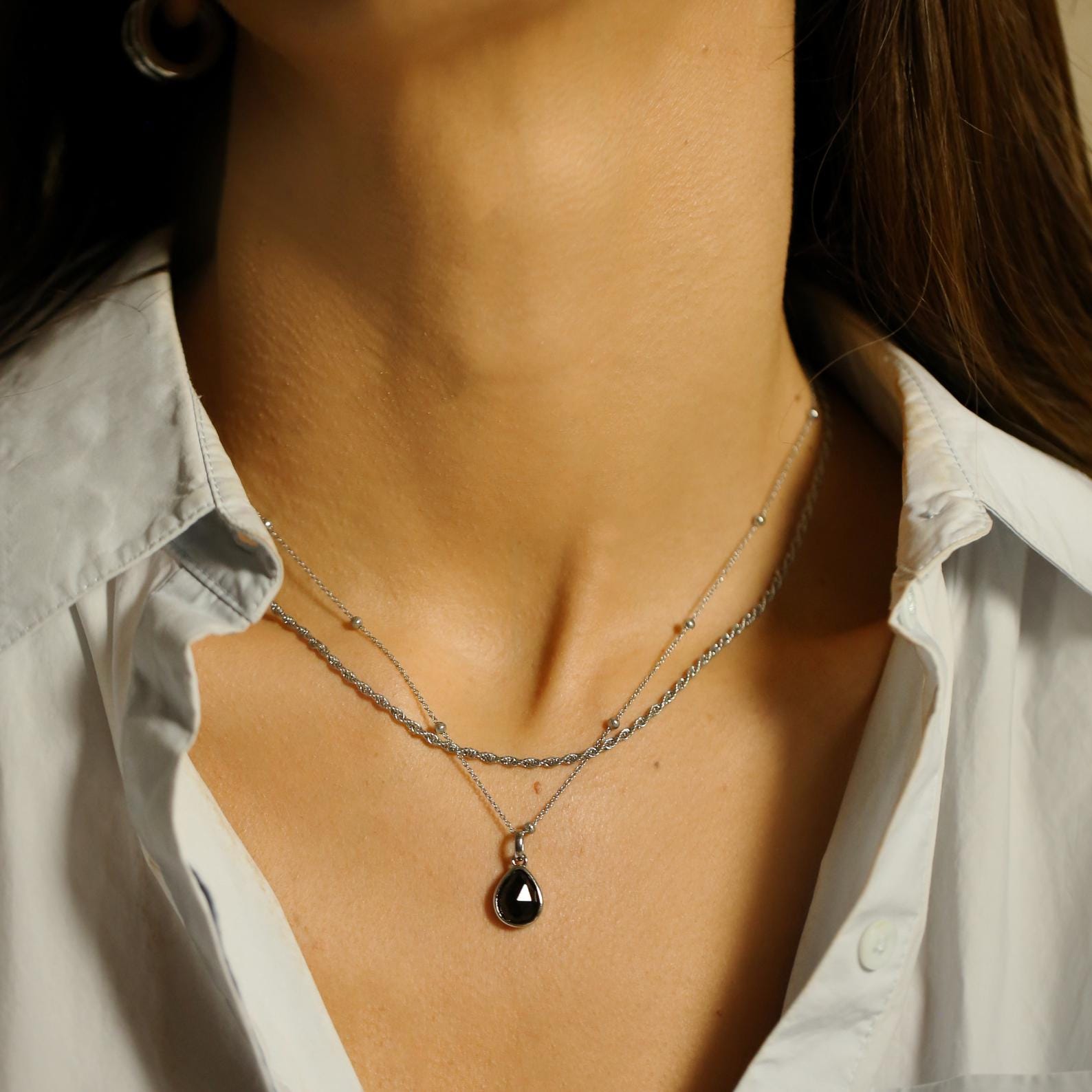 Schwarze Obsidian Halskette Gravur Schutz Anhänger, Wasserdicht & Nicht-Anlaufend von Amicajewels