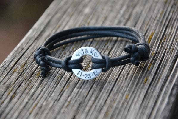 Geschenk Für Männer, Mans Armband, Ihn, Gestempelt Waschmaschine Personalisierte Schmuck, Schwarze Schnur Baumwolle Jahrestag von AmiciWorld