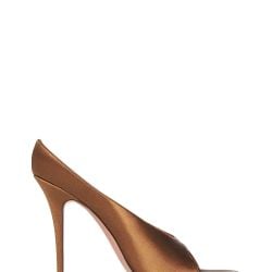 Amina Muaddi Braune Stiletto Sandalen von Amina Muaddi