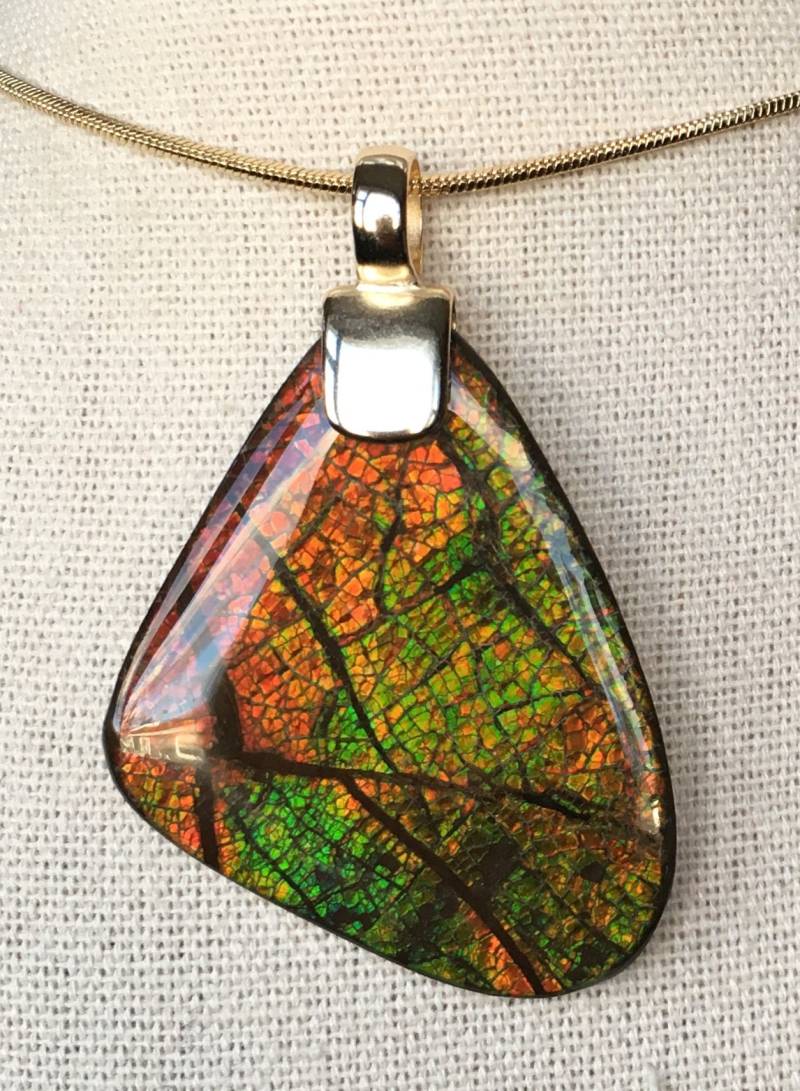 Ammolit Anhänger, Herbstfarben Ammolit Anhänger, Herbstfarben von AmmoliteRainbows