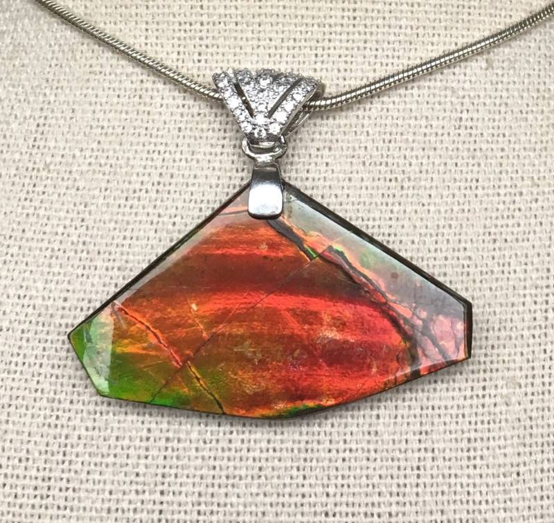 Ammolit Anhänger - Cz Accents Ammolit Anhänger - Cz Accents von AmmoliteRainbows