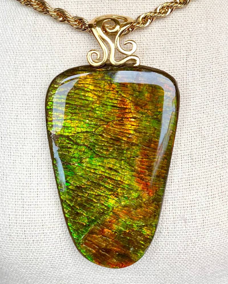 Ammolit Anhänger - Grosser Edelstein Bitte Beschreibung Lesen Ammolit Anhänger - Grosser Edelstein Bitte Beschreibung Lesen von AmmoliteRainbows