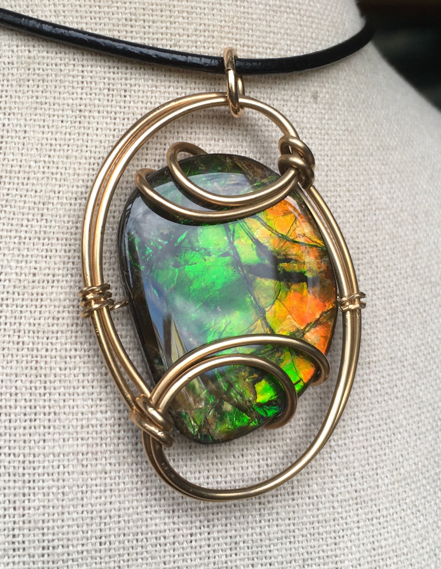 Ammolit Anhänger von AmmoliteRainbows