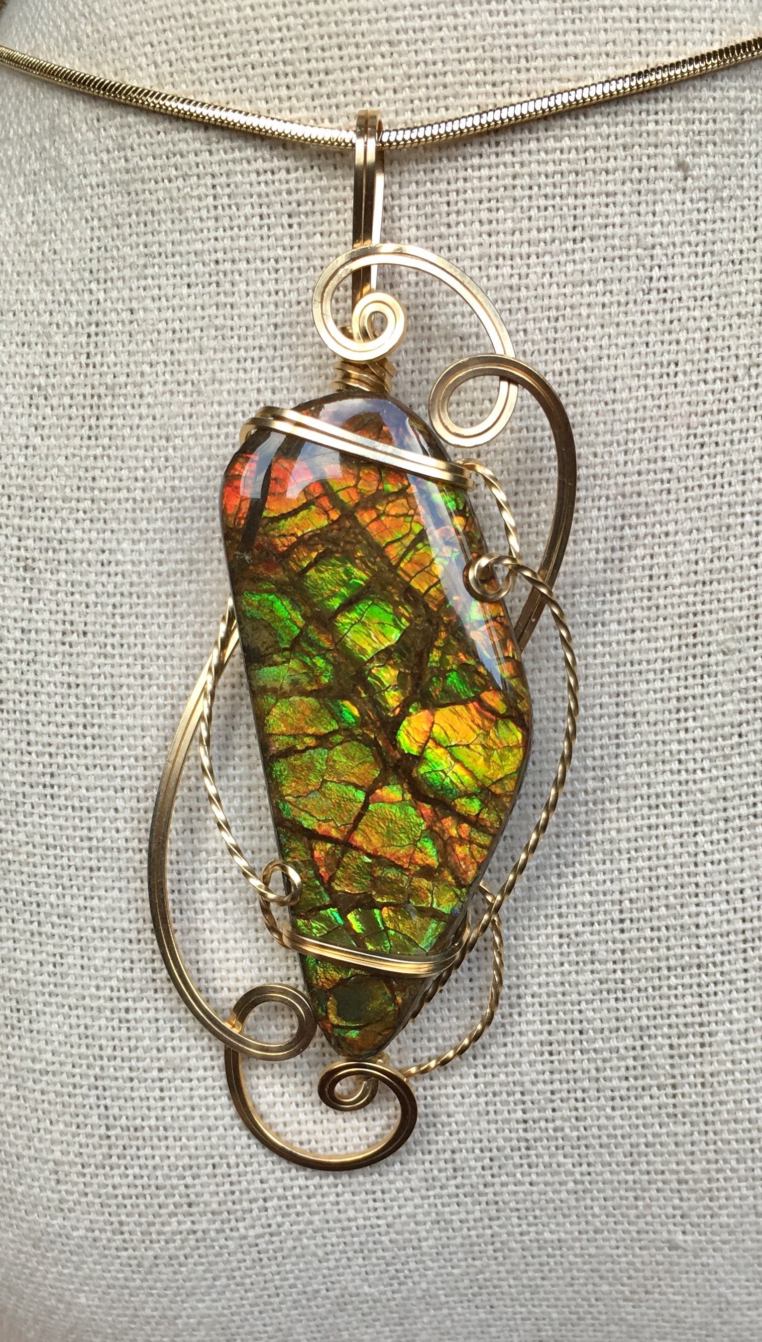 Ammolit Anhänger Ammolit Anhänger von AmmoliteRainbows