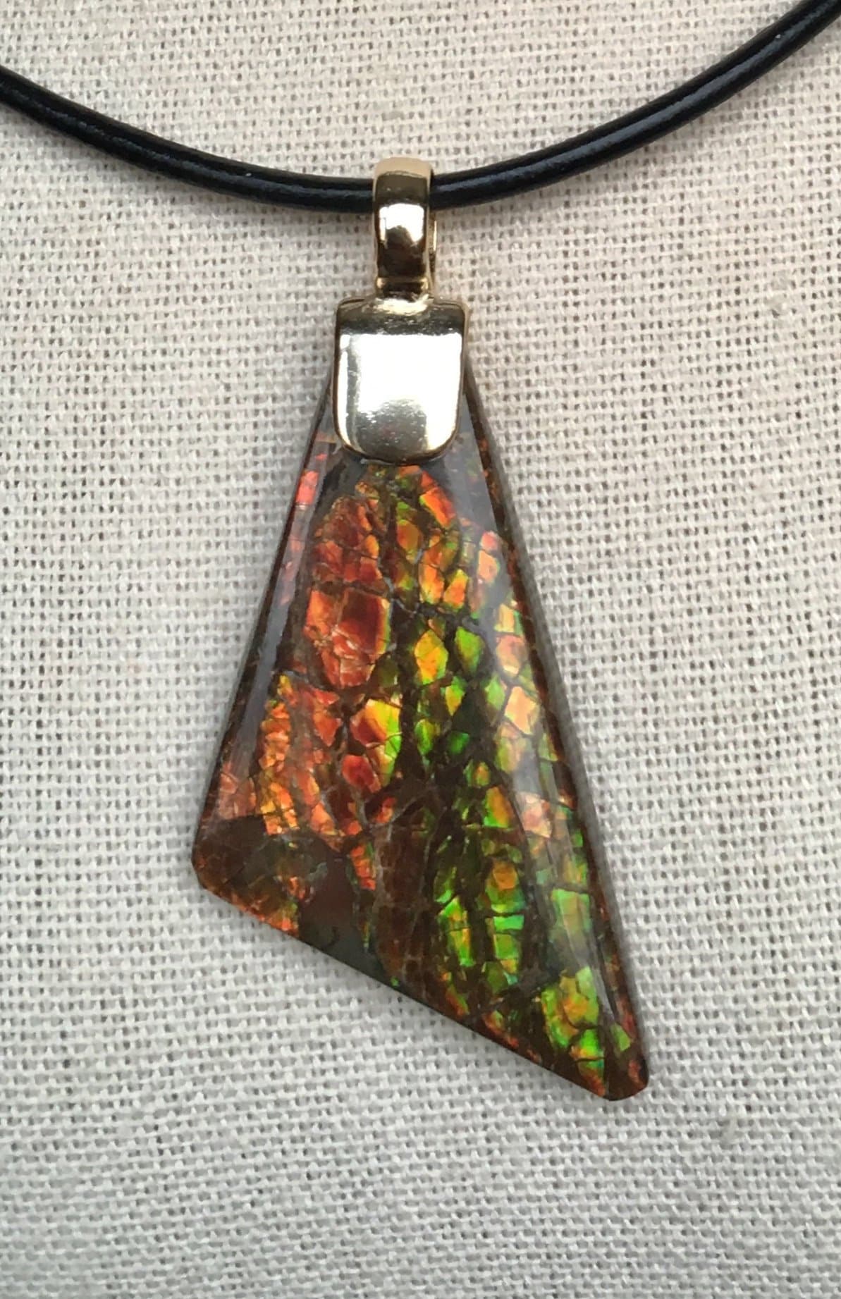 Ammolit Anhänger Ammolit Anhänger von AmmoliteRainbows