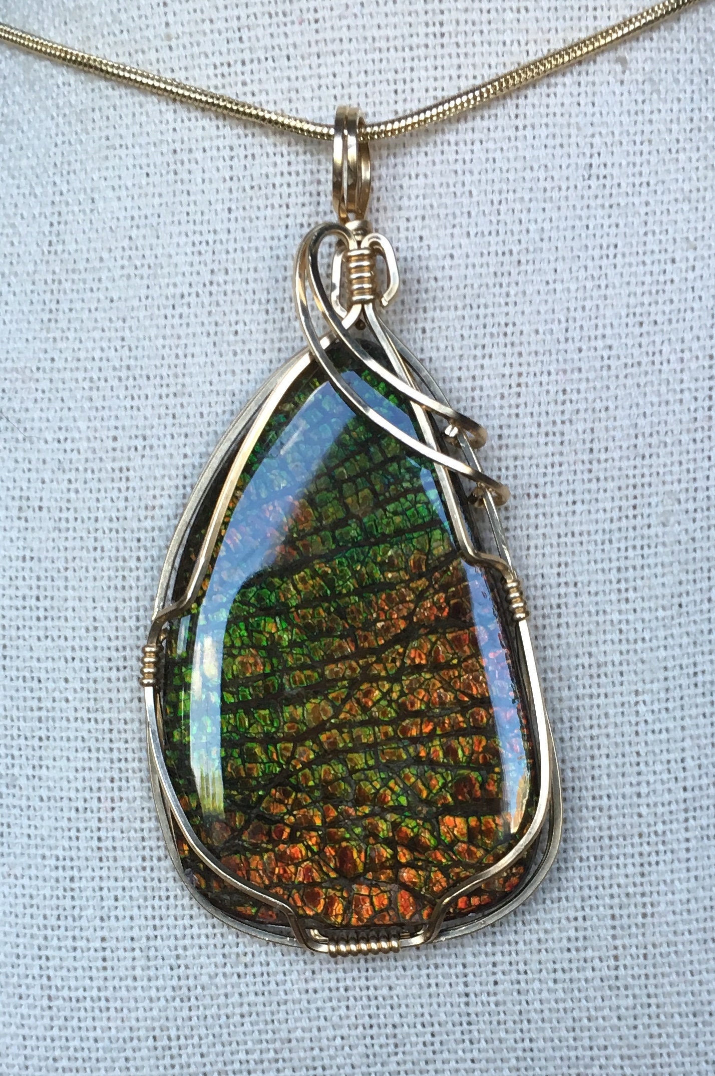 Ammolit Anhänger von AmmoliteRainbows