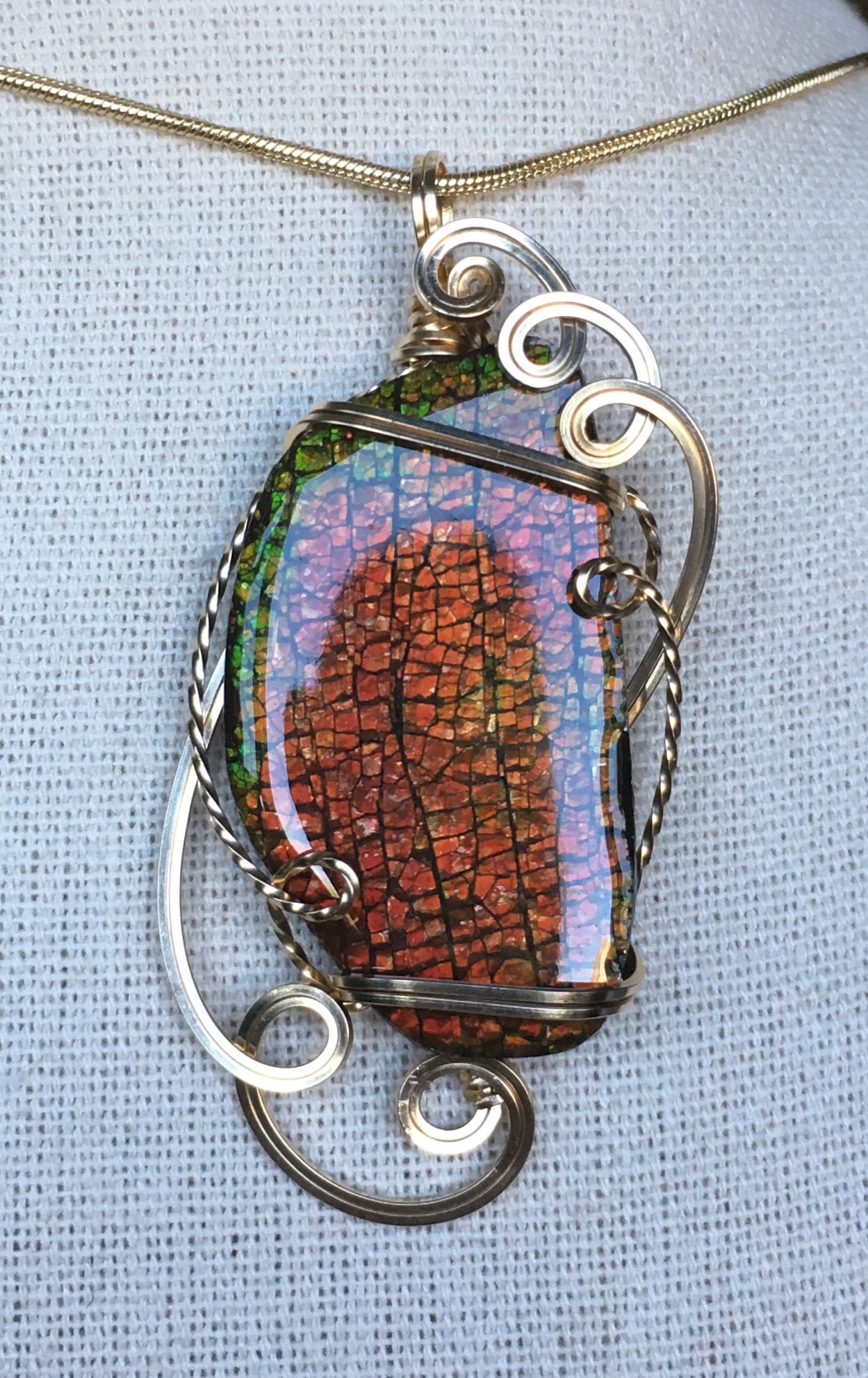 Ammolit Anhänger von AmmoliteRainbows