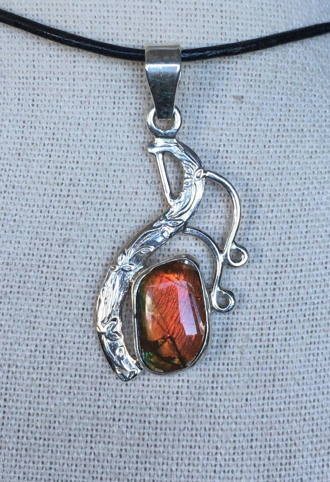 Ammolit Anhänger von AmmoliteRainbows