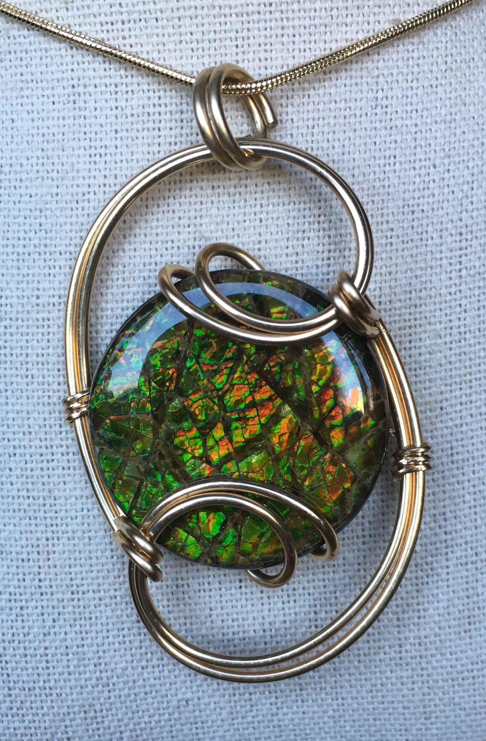 Ammolit Anhänger von AmmoliteRainbows