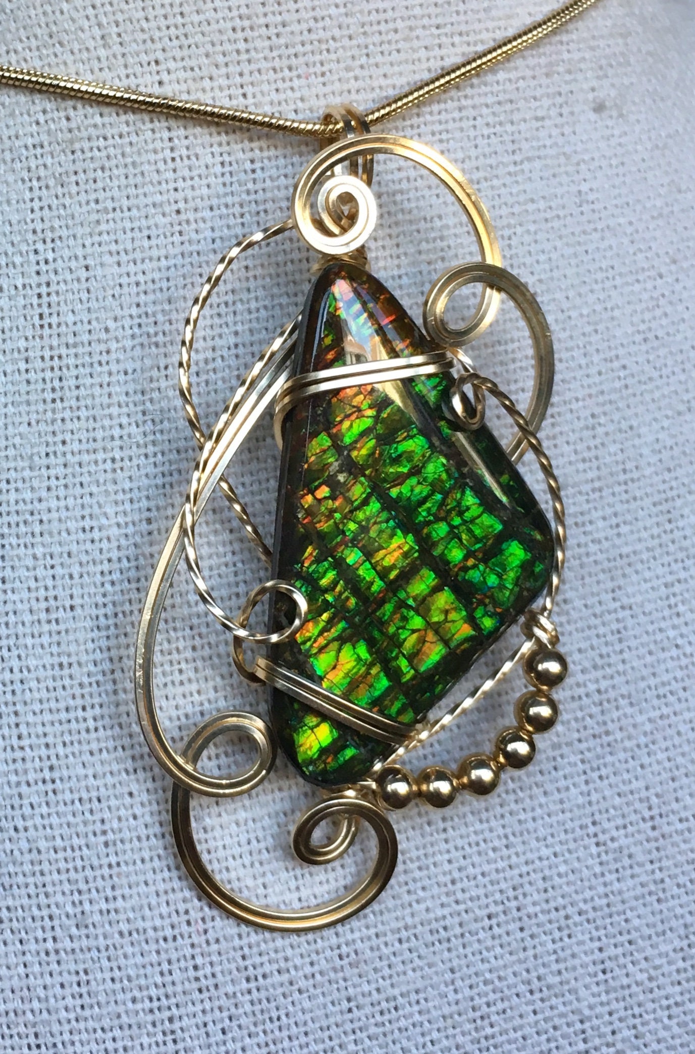 Ammolit Anhänger von AmmoliteRainbows