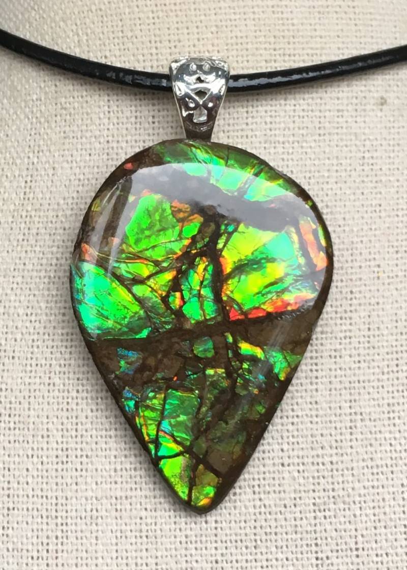 Ammolit Anhänger von AmmoliteRainbows