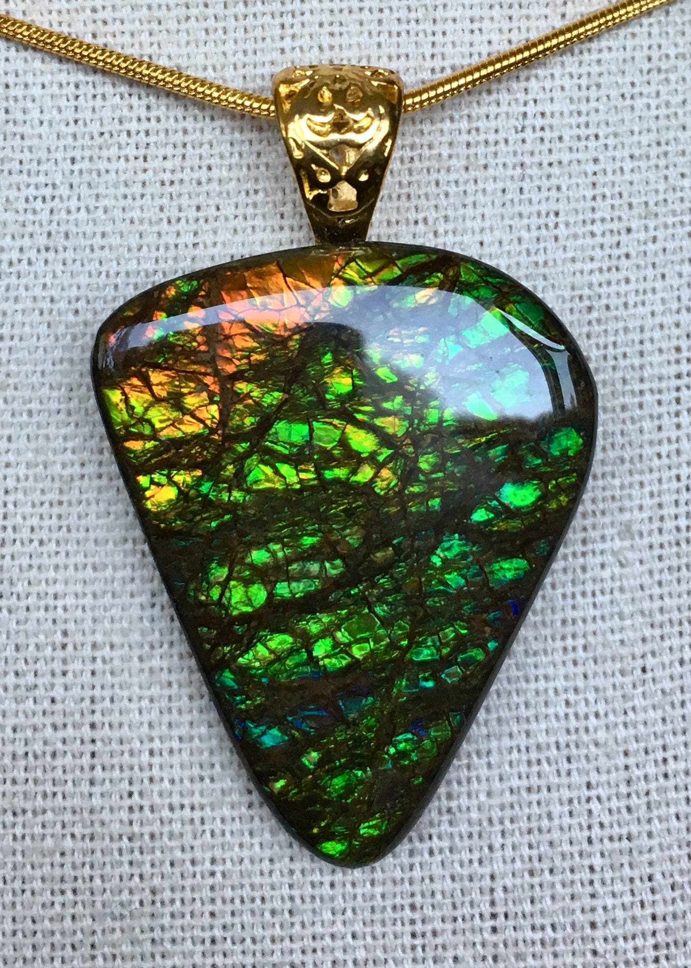 Ammolit Anhänger von AmmoliteRainbows