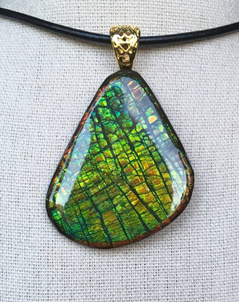 Ammolit Anhänger von AmmoliteRainbows