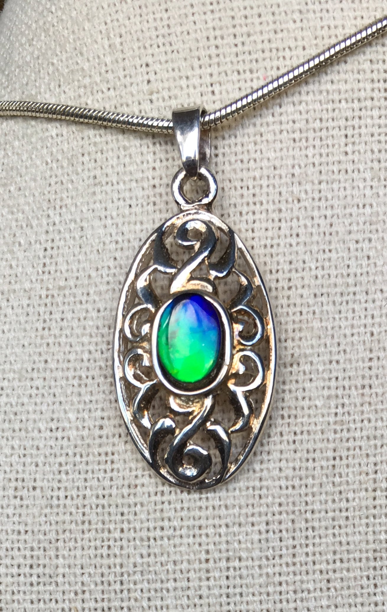 Ammolit Anhänger von AmmoliteRainbows