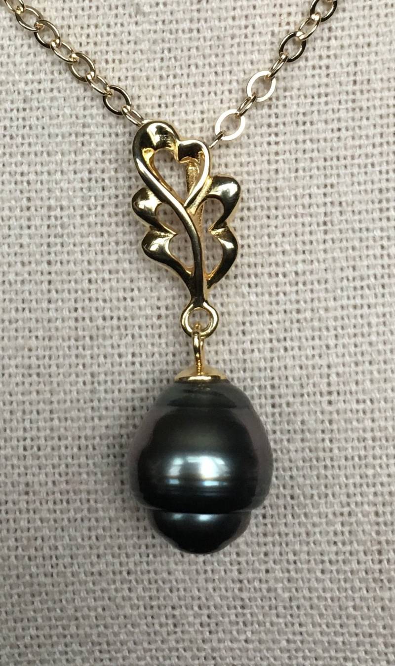 Schwarze Perle Tahiti Anhänger Schwarze Perle Tahiti Anhänger von AmmoliteRainbows