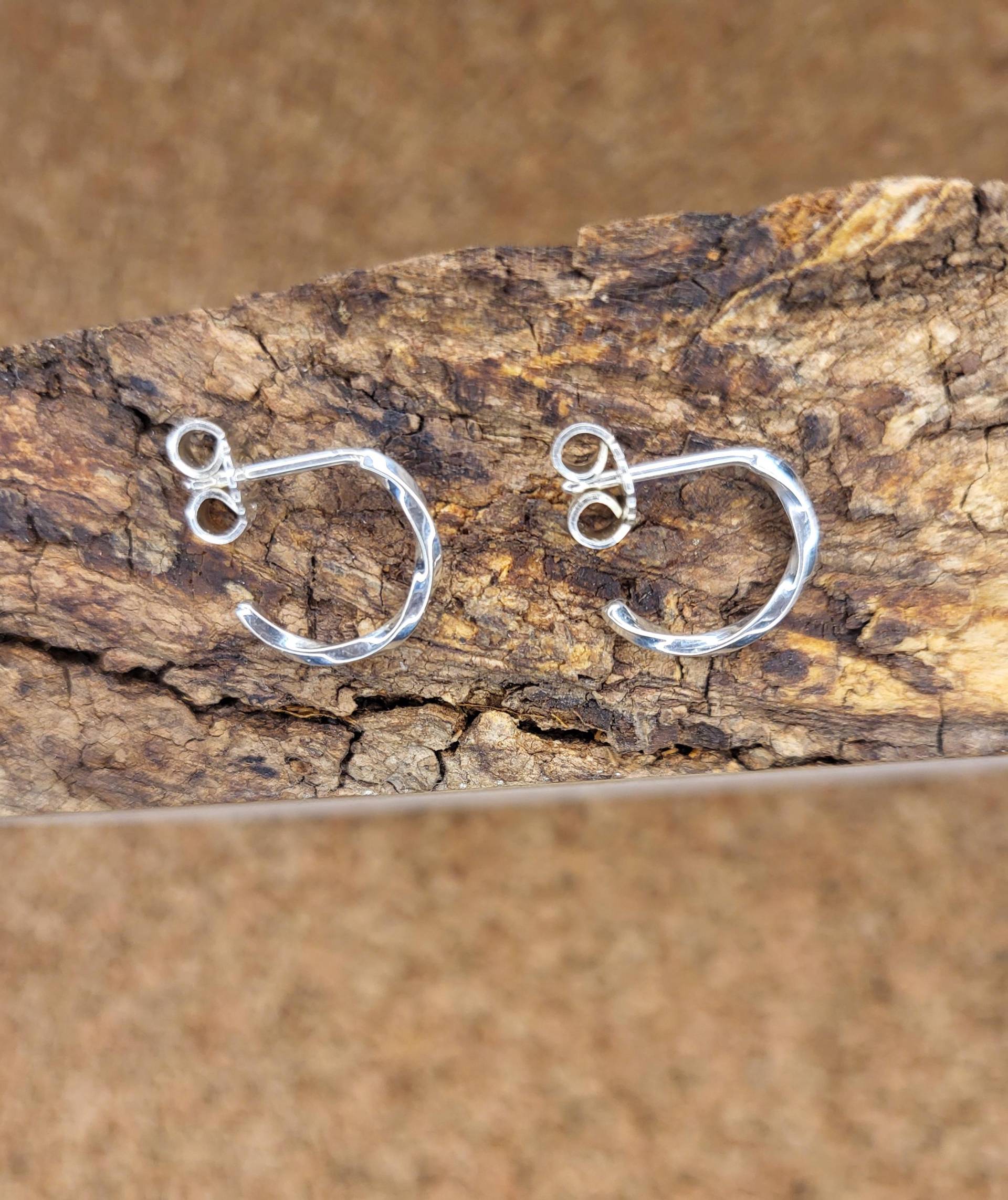 Creole, Gedrehte Creolen, 925/ - Silber, Sterlingsilber, Ohrstecker von AmoAurumGoldschmiede