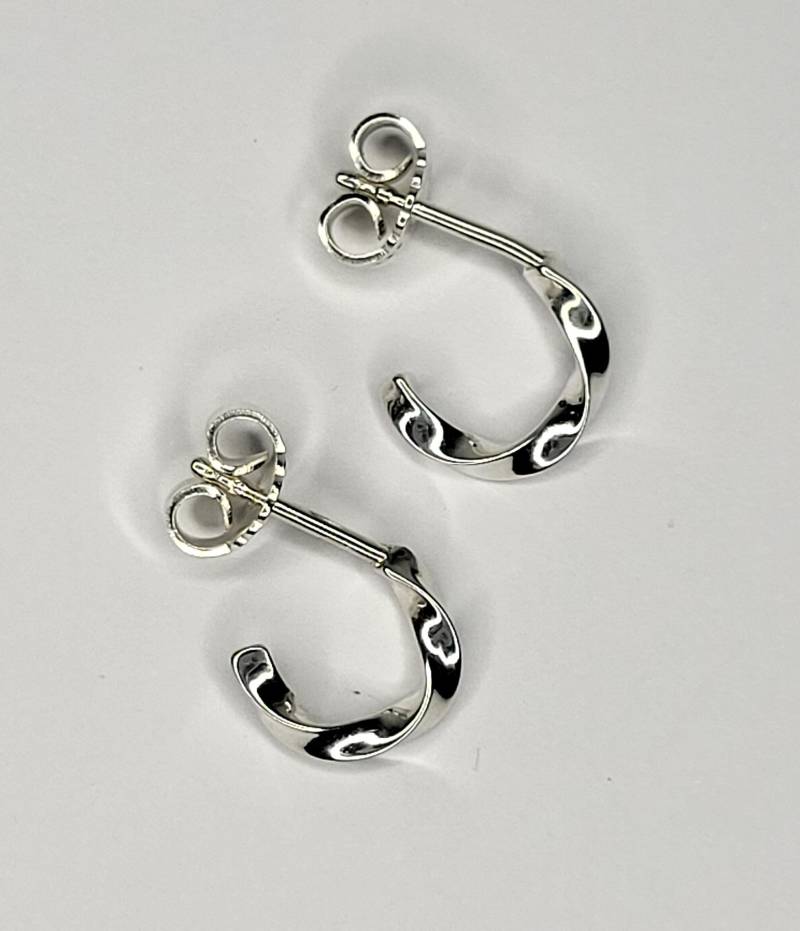Creolen, Gedrehte Silber, Schmuck, Ohrstecker, Goldschmied Creolen, Gedrehte Silber, Schmuck, Ohrstecker, Goldschmied von AmoAurumGoldschmiede