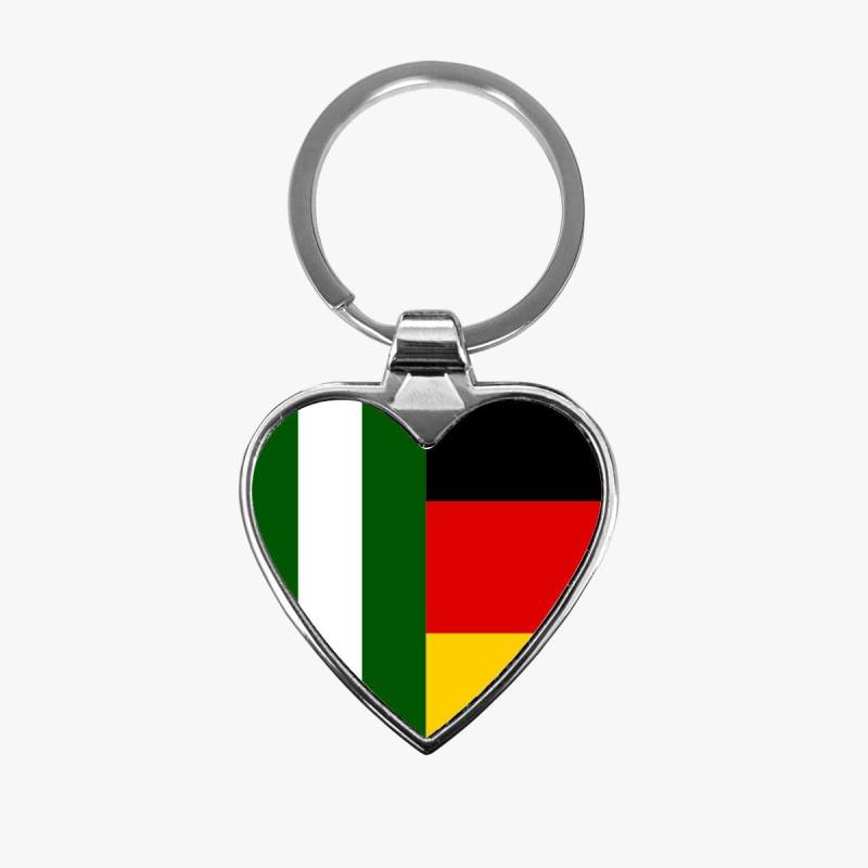 Customisable Half-And-Half Double Flag Heart Keychain | Select Any 2 Flags von Amolep