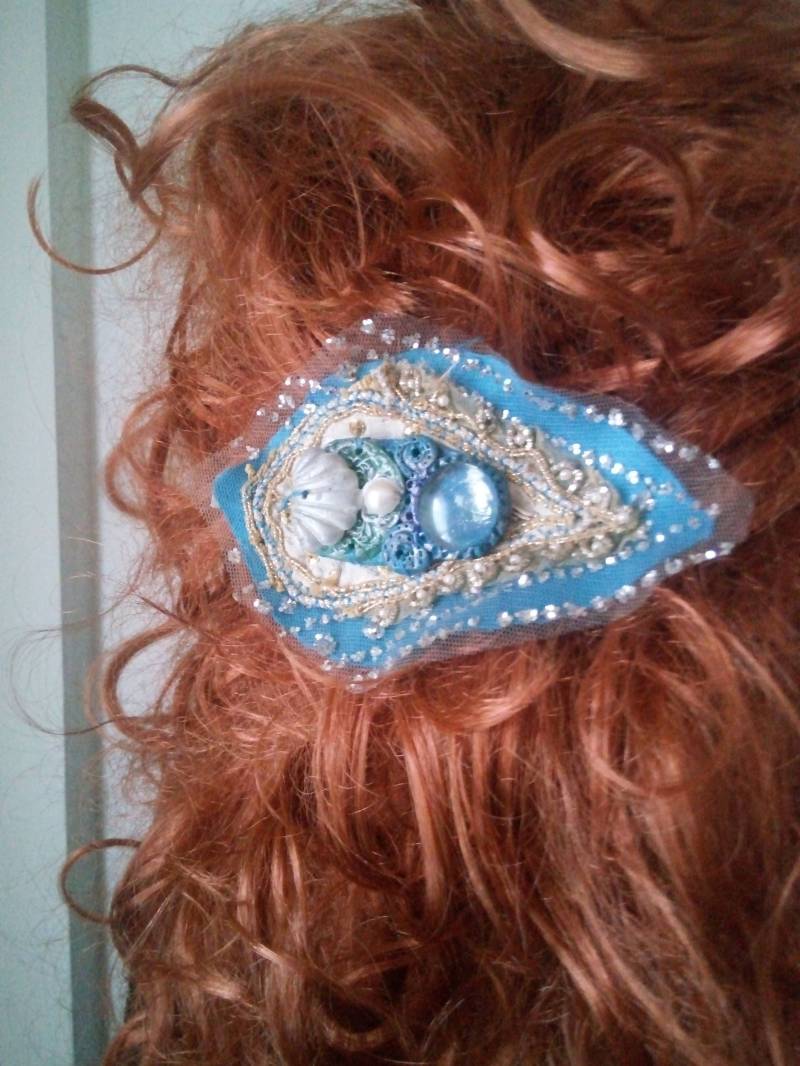 Meerjungfrau-Haar-Clip von AmorArray