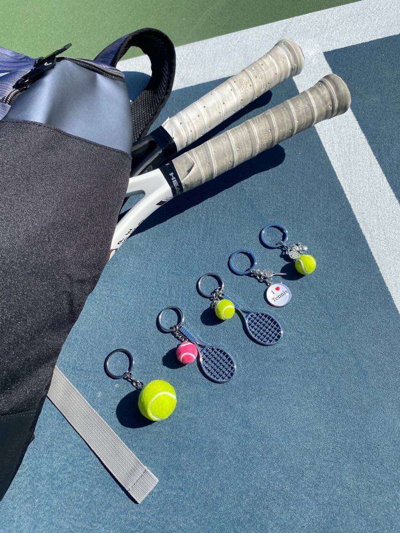 Amorvincittennis|Tennis Schlüsselanhänger|Tennis Geschenk|Liebe Tennis|Tennis Schlüsselanhänger|Herren|Damen|Tennisschläger Und Ball|Sport|Spaß von AmorVincitTennis