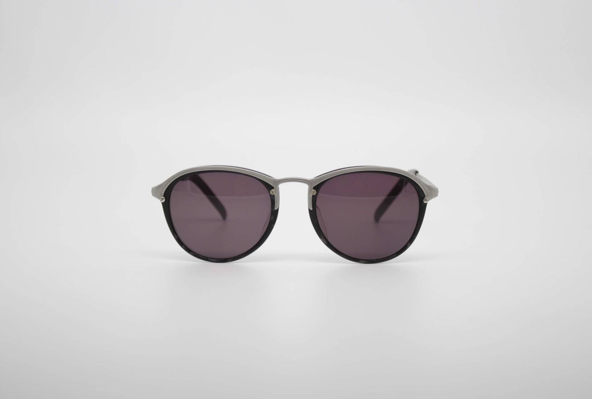 Jahrgang Jean Paul Gaultier Sonnenbrille 56-3273 Pantos Runde Metall Steampunk Schwarz Mit Original Sonnenschutzmittel, Hergestellt in Japan Nos Jahrgang Jean Paul Gaultier Sonnenbrille 56-3273 Pantos Runde Metall Steampunk Schwarz Mit Original Sonnenschutzmittel, Hergestellt in Japan Nos von AmorVintageEyewear