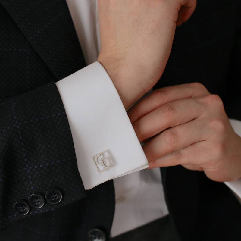 Manschettenknöpfe Mit Initialen Aus Sterlingsilber Handgefertigte Trauzeugen, Geschenk Für Sie, Ihn, Väter Manschettenknöpfe Mit Initialen Aus Sterlingsilber Handgefertigte Trauzeugen, Geschenk Für Sie, Ihn, Väter von AmoreJewelryStore
