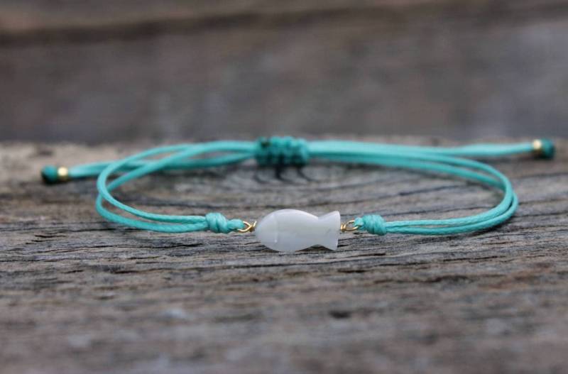 Charm Fisch Armband, Tier Sommer Meer Mutter Tochter Türkis Schnur Minimal Freundschaftsarmband von Amoreecolore