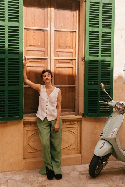 AmourLinen Leah weite Leinenhose mit Schlitzen von AmourLinen