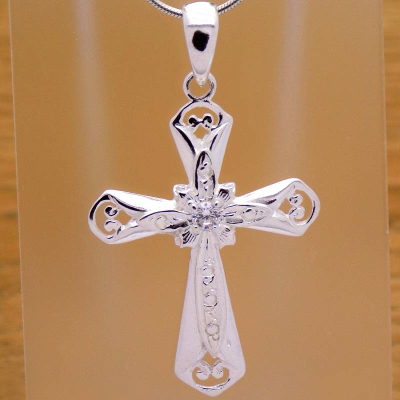 Beeindruckende Massive 925 Sterling Silber Weiß Zirkonia Cz Kreuz Anhänger Stilvolle Unisex Unglaubliche Handgefertigte Design von AmphoraJewelry