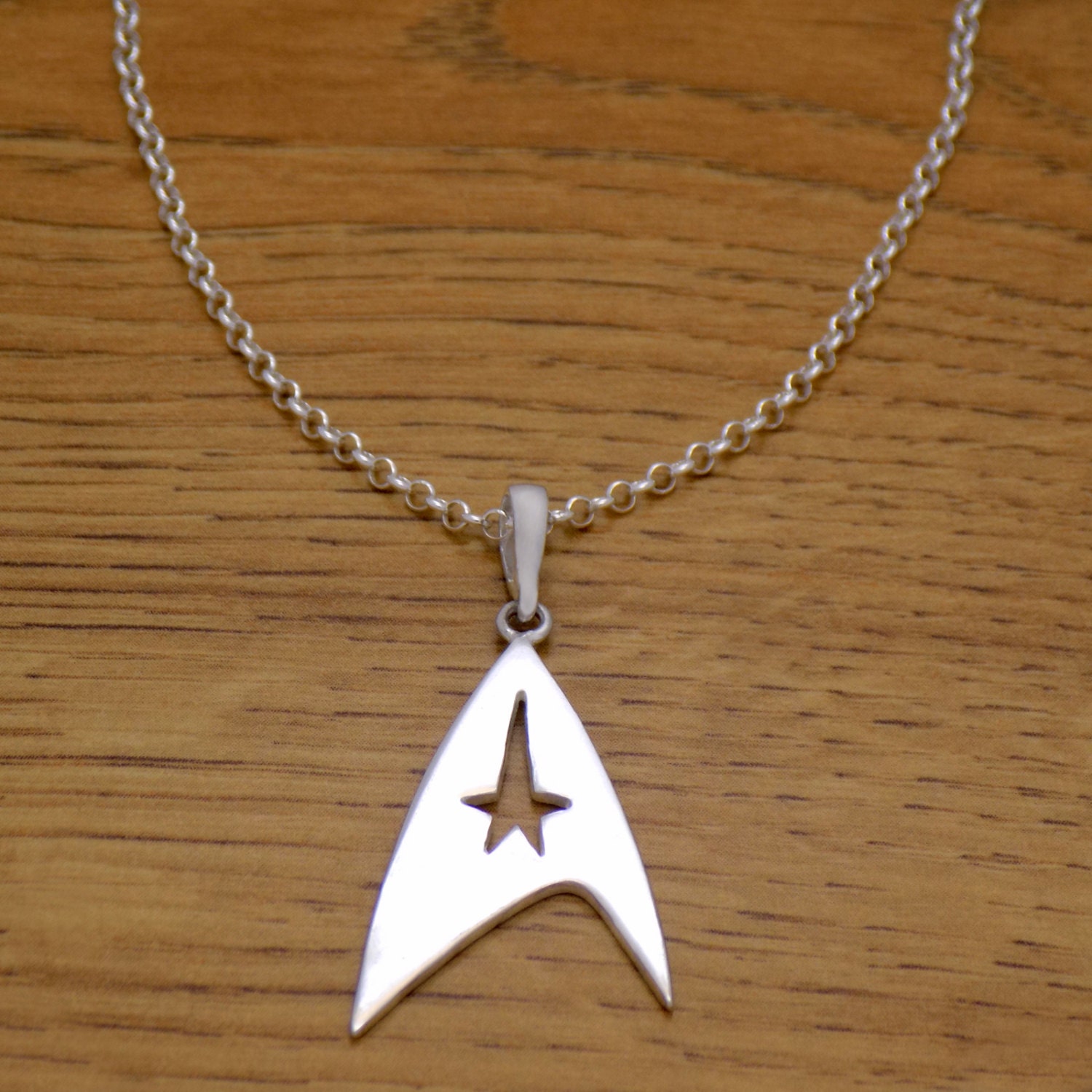 Massiver 925Er Sterling Silber Stern Symbol Halskette Anhänger Mit Kette Beeindruckendes Handgemachtes Design von AmphoraJewelry