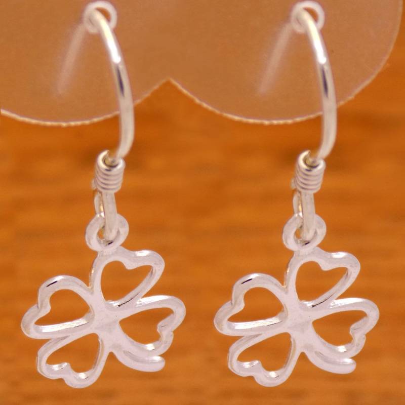 Niedliche Sterling Silber Klee Vier Blatt Blume Design Baumeln Ohrringe 925 Hallmark Schöne Sanft Haken Stil Cool Atemberaubende Marvellous von AmphoraJewelry
