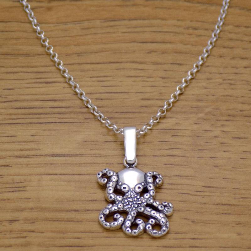 Wunderbare Solide 925 Sterling Silber Charming Lovely Octopus 3D Anhänger Halskette Mit Kette Super Schöne Unglaubliche Design von AmphoraJewelry