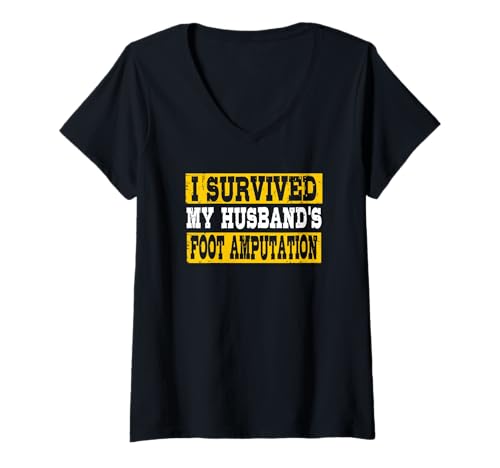 Damen Ich Habe die Fußamputation meines Mannes überlebt Lustig T-Shirt mit V-Ausschnitt von Amputee Awareness Gifts
