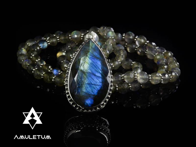 Labradorit 108 Mala Perlen Mit Sterling Silber Guru - Geschenk Für Sie Einzelstück von AmuletumJewels