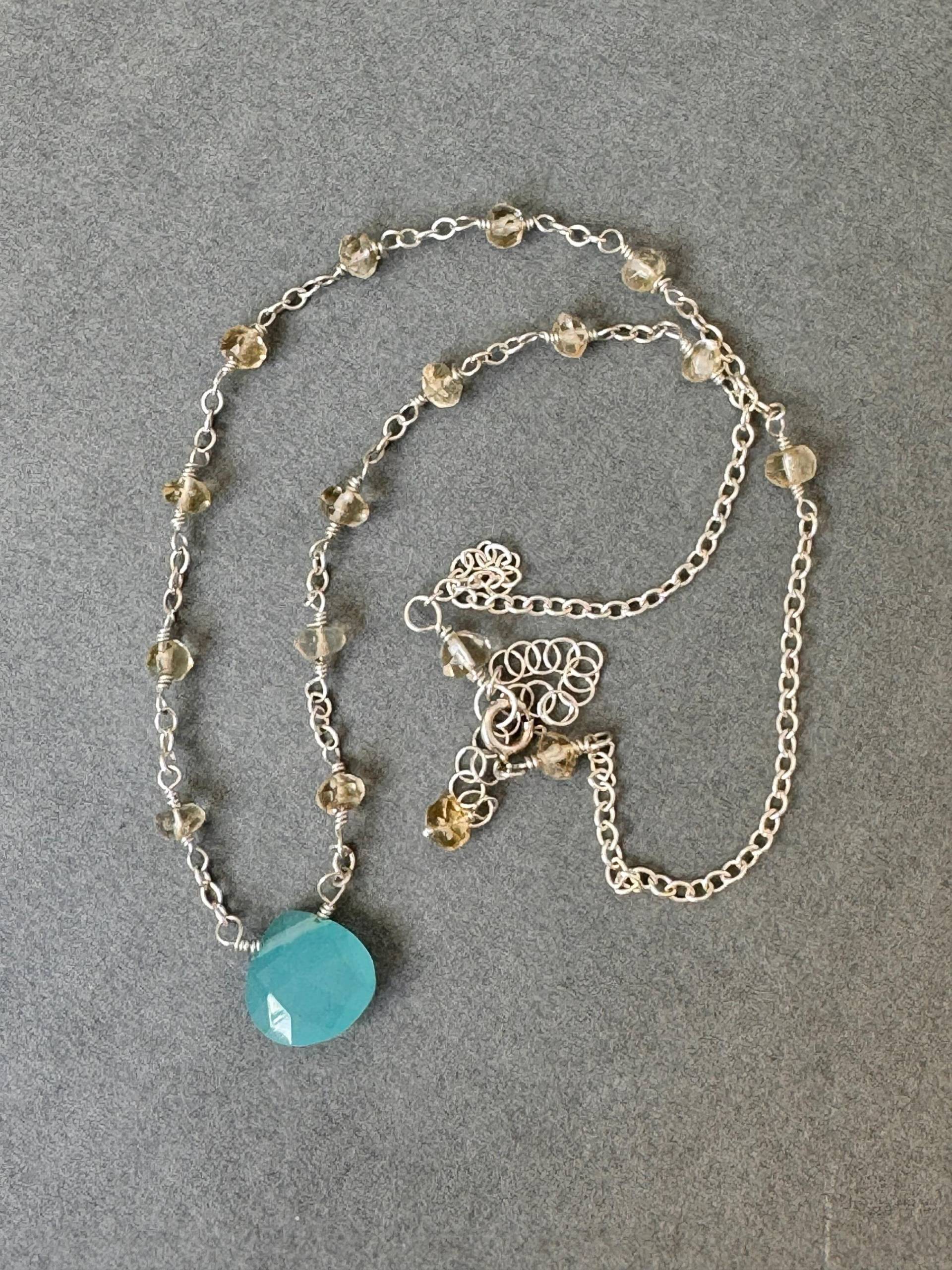 Aqua Chalcedon Und Citrin Halskette | Anhänger Lemon Boho-stil Edelstein Aqua Chalcedon Und Citrin Halskette | Anhänger Lemon Boho-stil Edelstein von AmyGrussJewelry