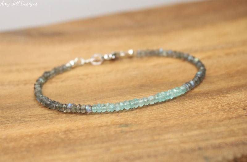 Apatit Und Labradorit Armband, Schmuck, Layering Blauer Blitz, Edelstein Armband von AmyJillDesigns