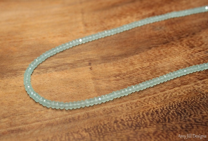 Aqua Chalcedon Halskette, Schmuck, Perlen Edelstein Schmuck Aqua Chalcedon Halskette, Schmuck, Perlen Edelstein Schmuck von AmyJillDesigns