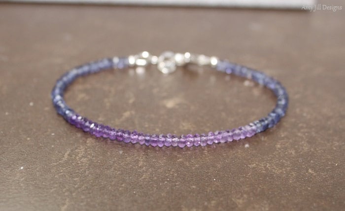 Iolith Und Shaded Amtheyst Armband, Schmuck, Minimalist, Layering Februar Geburtsstein, Edelstein Schmuck von AmyJillDesigns
